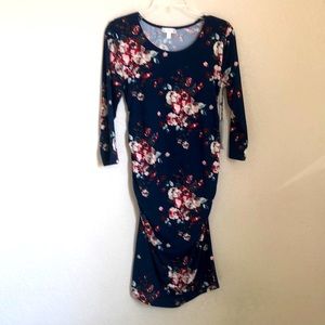 Small “Nine Britton” Maternity Dress Sleeve 3/4